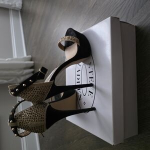 Steve Madden Black and Gold Stiletto Heels